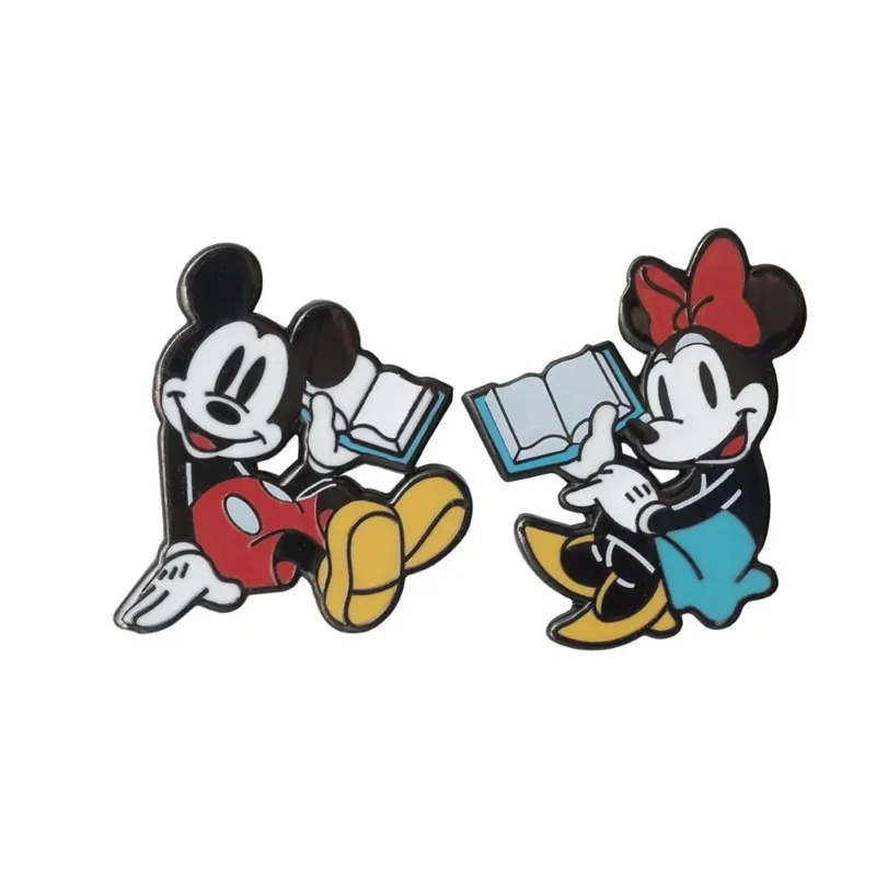 Mickey & Minnie Mouse Enamel Pin Set (Carton of 153 Pins) Viral